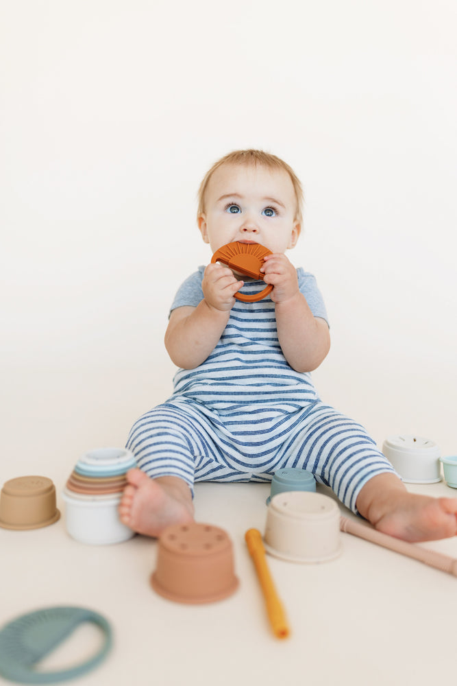 Sun Silicone Teether - Clay ☼